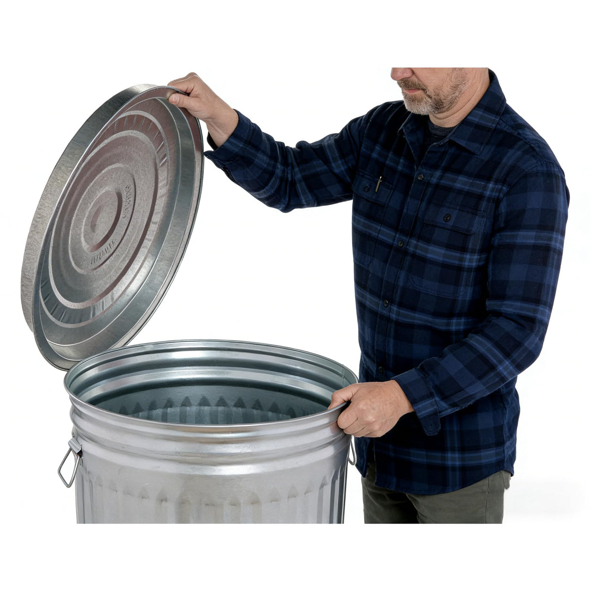 31 Gallon Galvanized Steel Trash Can with Lid N108434