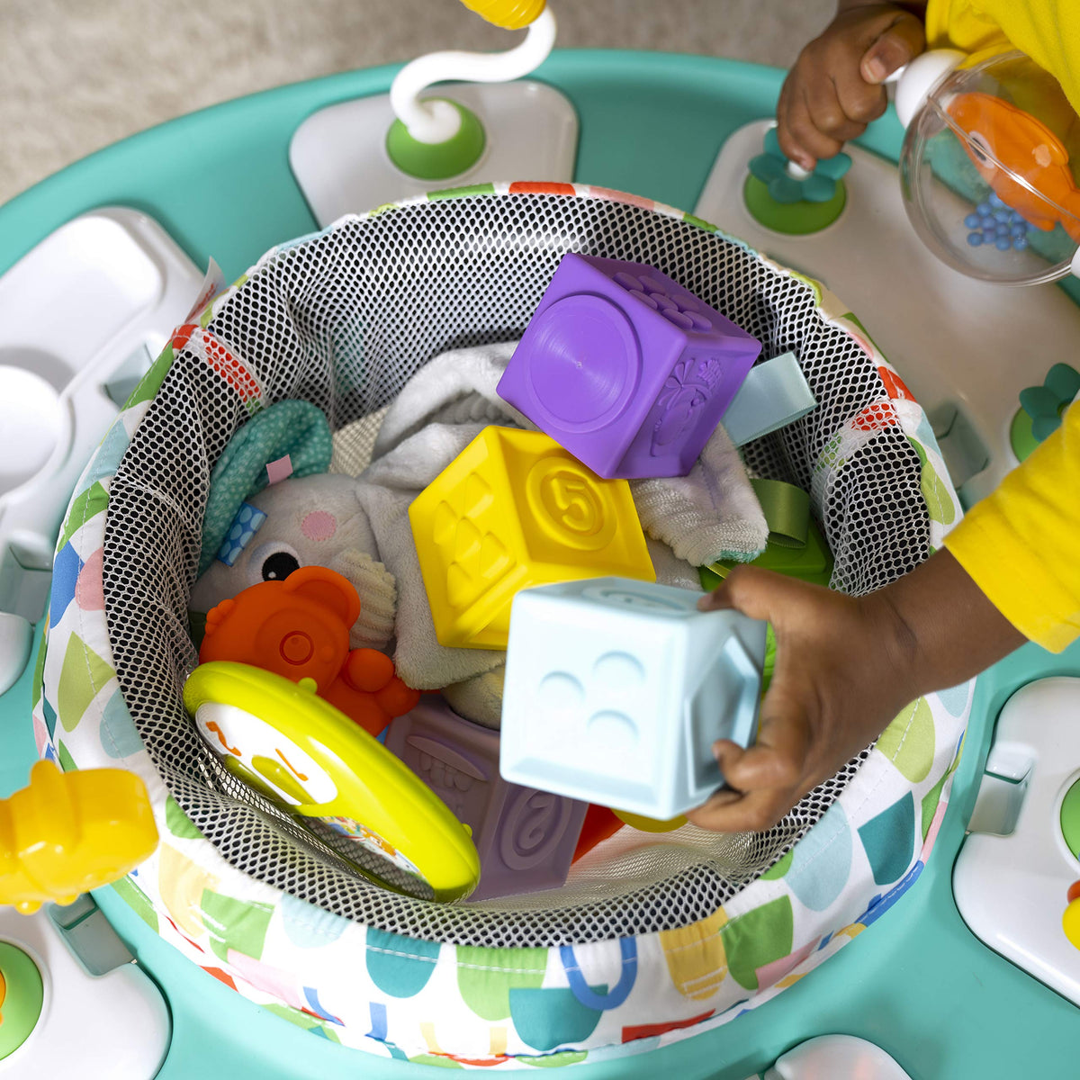 2-in-1 Activity Center Jumper & Table N860